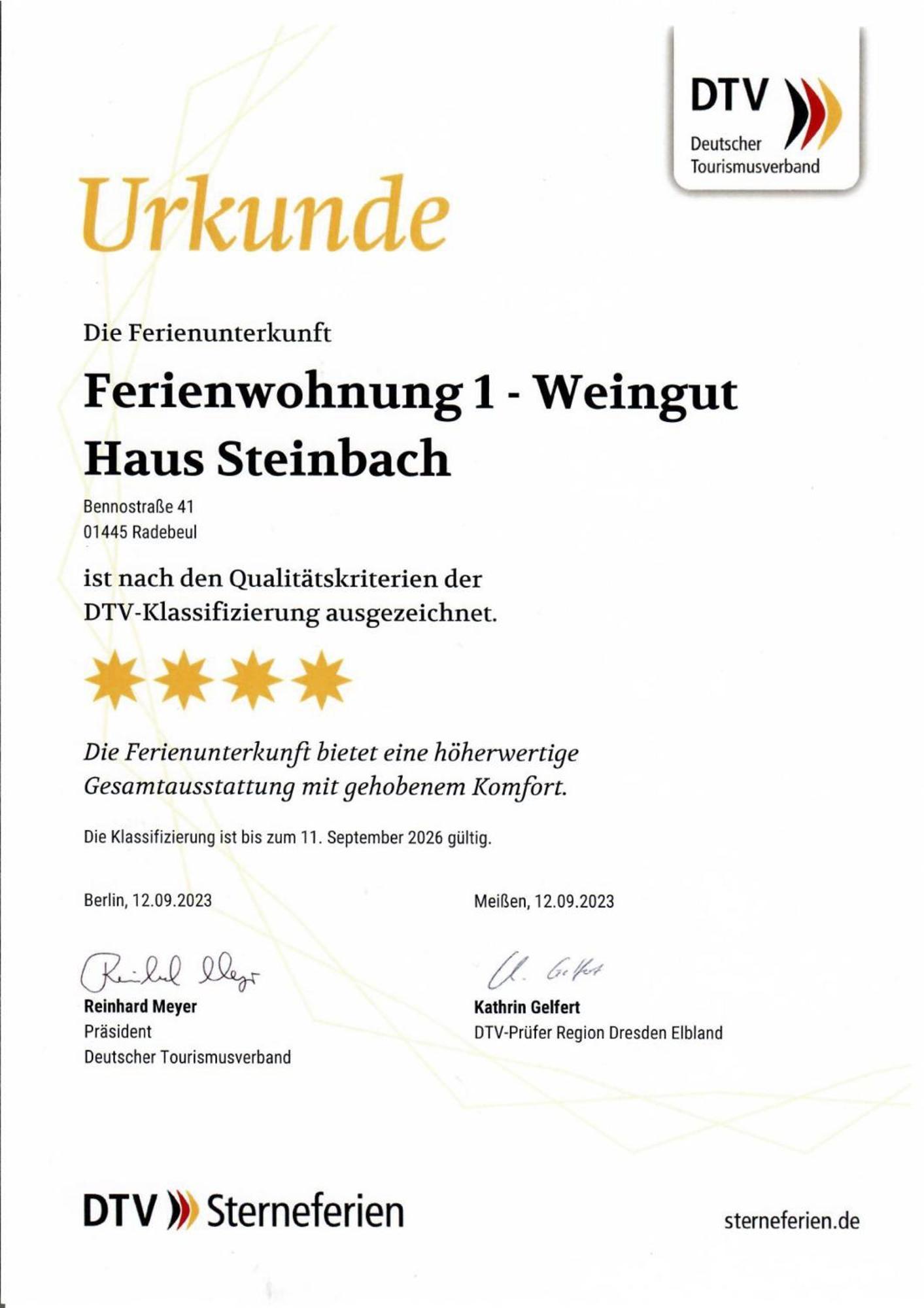 Вилла Weingut Haus Steinbach Радебойль Номер фото