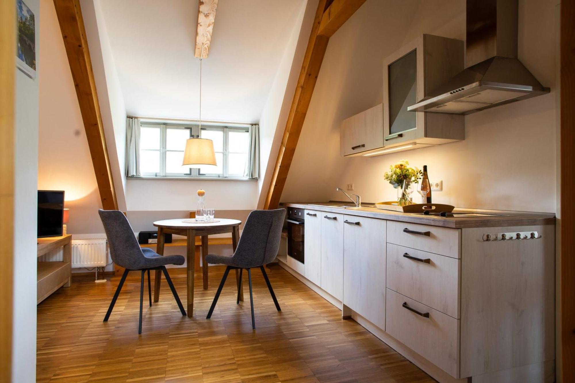 Вилла Weingut Haus Steinbach Радебойль Номер фото